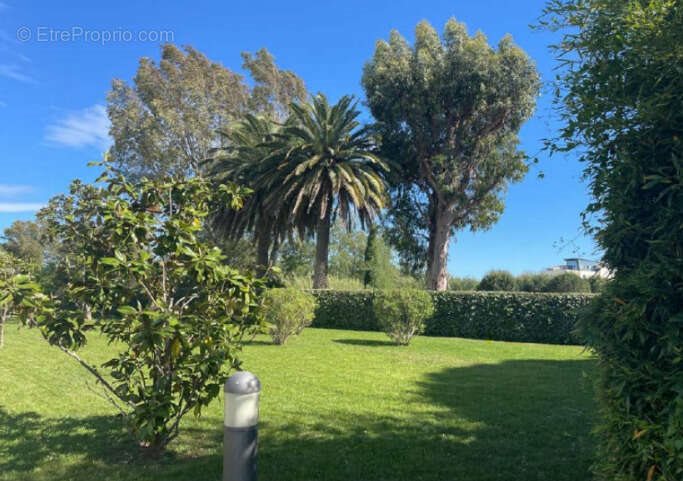 Appartement à vendre, 65m², Mandelieu-la-Napoule