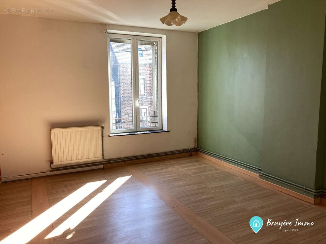 Maison à vendre, 102m², Aulnoye-Aymeries