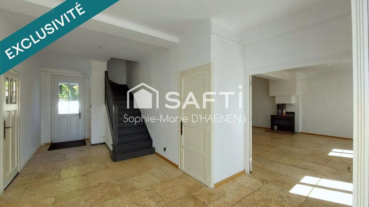 Maison à vendre, 188m², Neuvy-sur-Loire