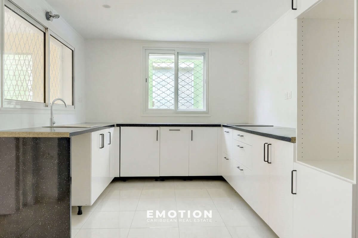 Maison à vendre, 136m², Capesterre-Belle-Eau