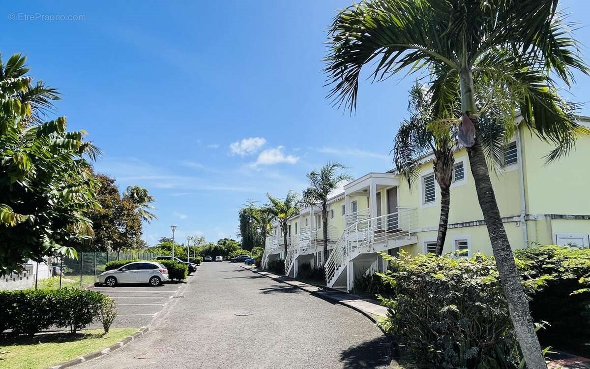 Appartement à vendre, 25m², Petit-Bourg