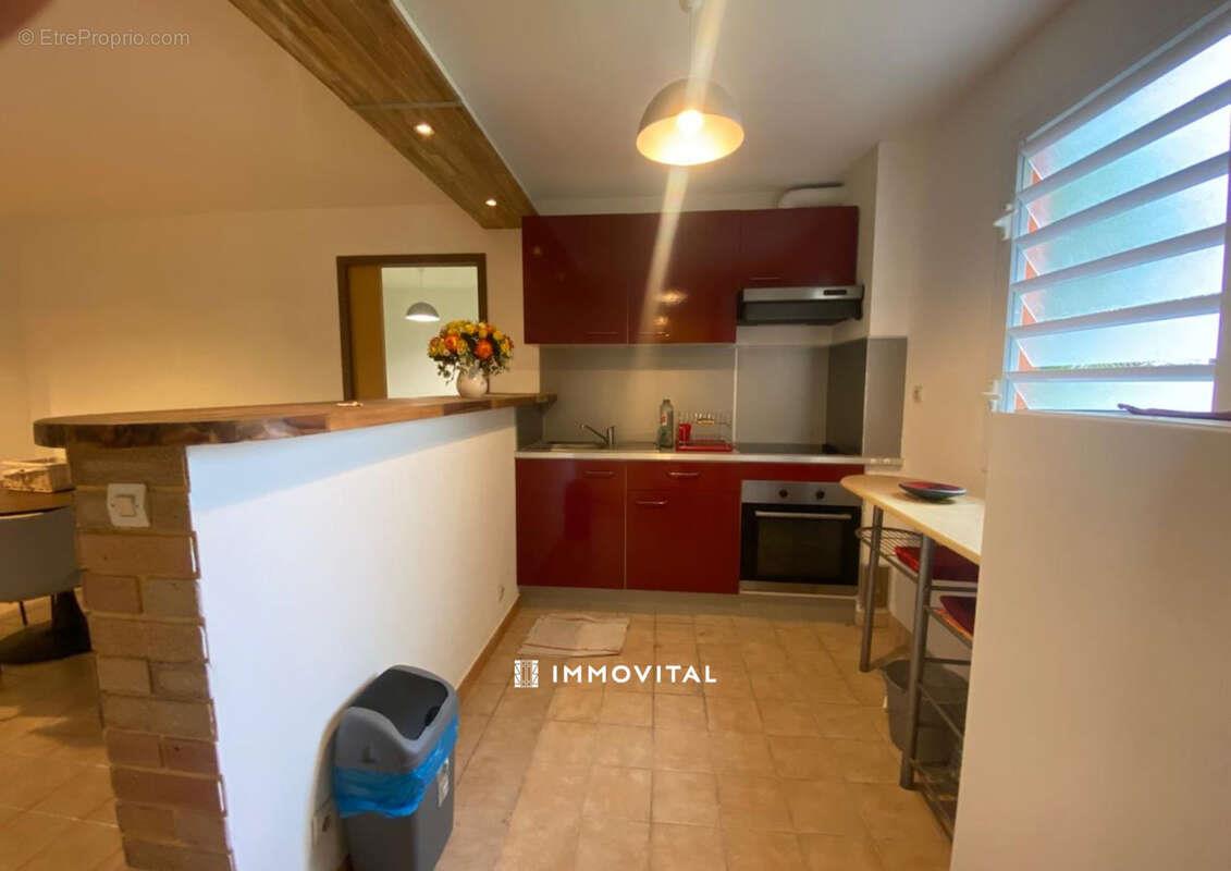 Appartement à vendre, 76m², Sainte-Rose