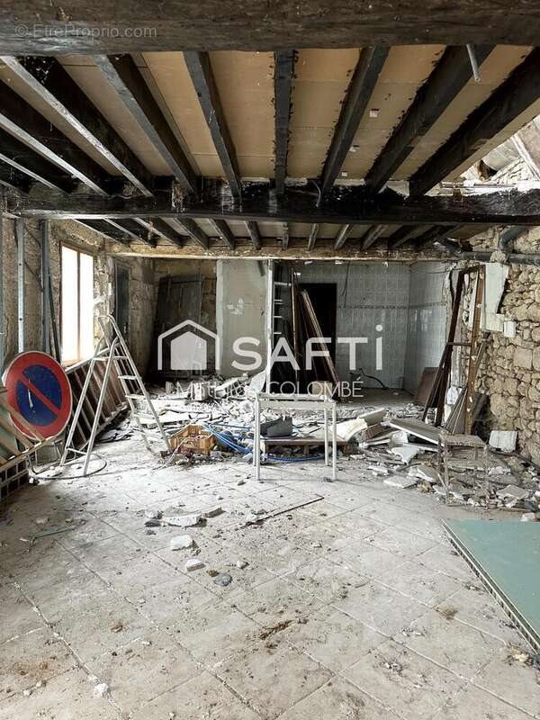 Maison à vendre, 140m², Chérêt