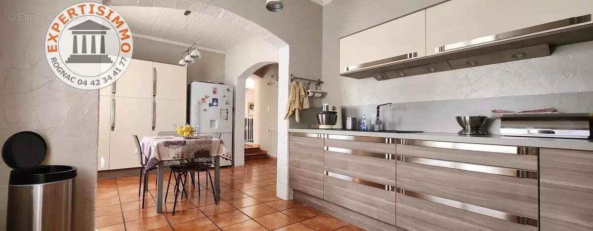 Maison à vendre, 106m², Marseille 15ème