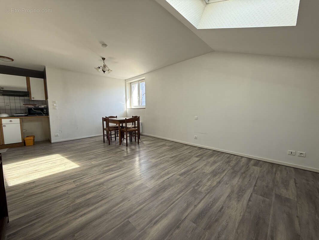 Appartement à vendre, 35m², Châtel-Guyon