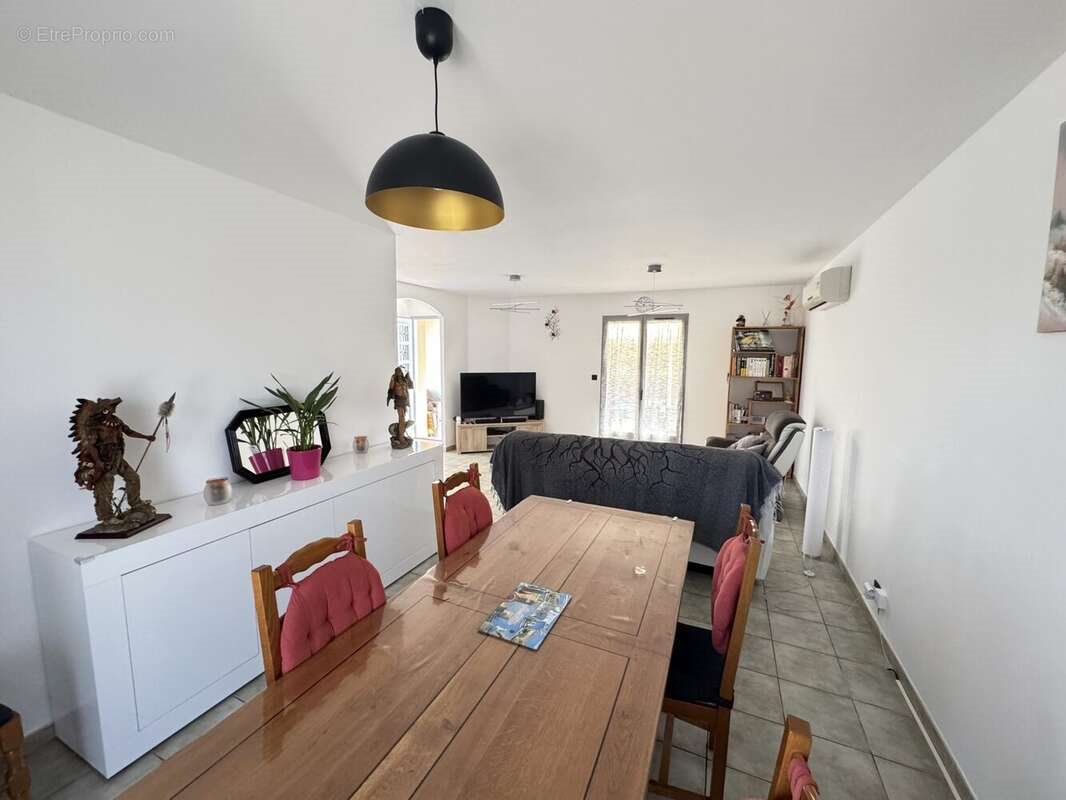 Maison à vendre, 107m², Prémilhat