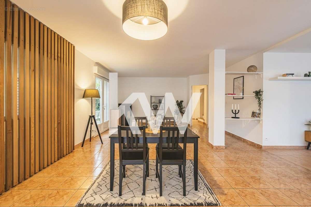 Maison à vendre, 166m², Reims