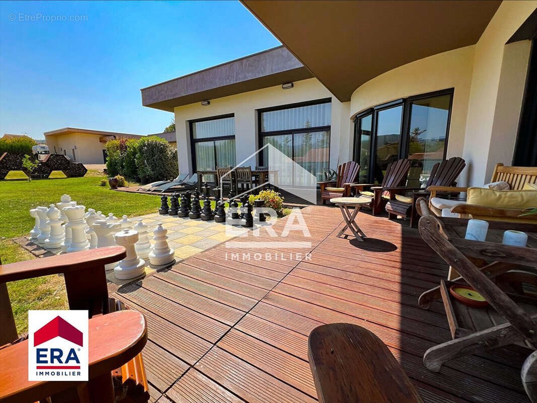 Maison à vendre, 170m², Mazan