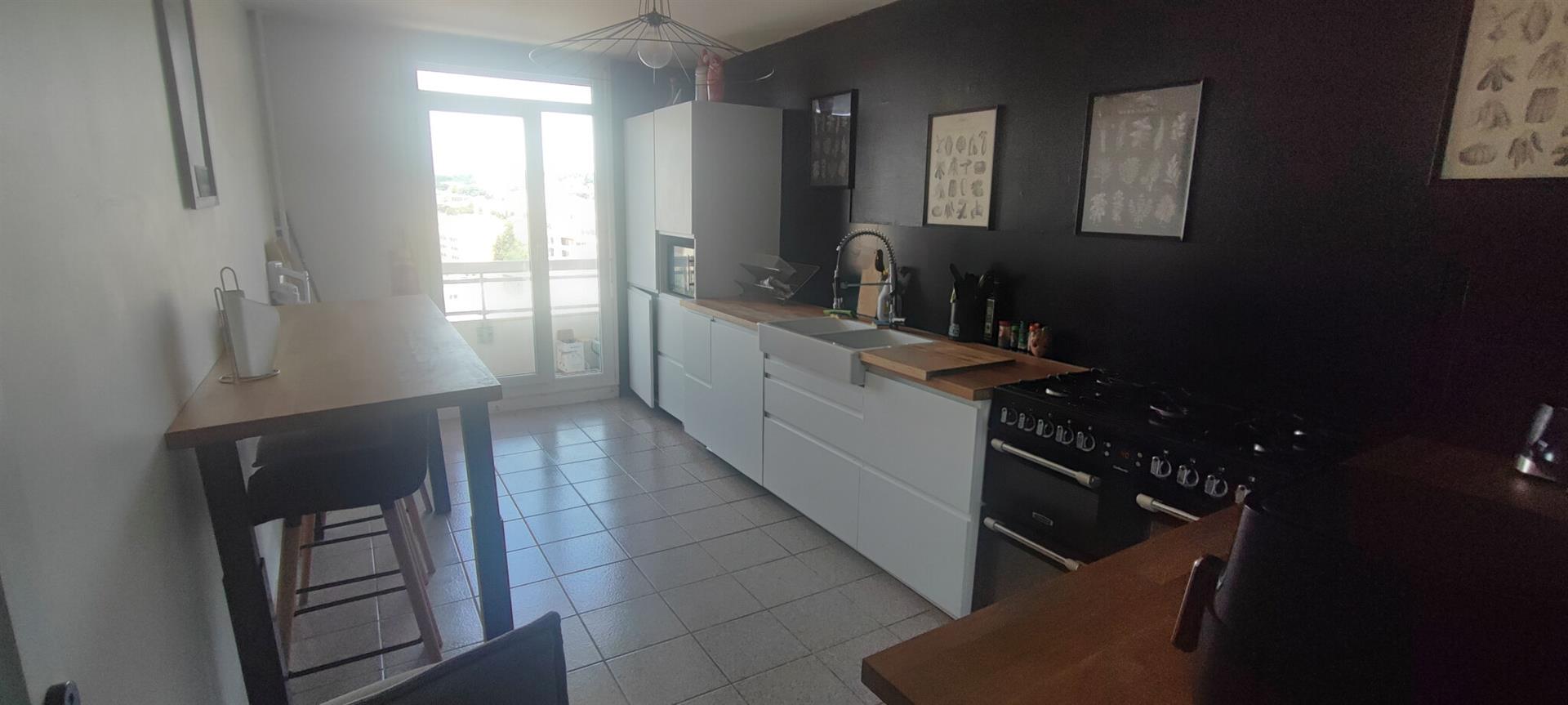 Appartement à vendre, 120m², Saint-Etienne