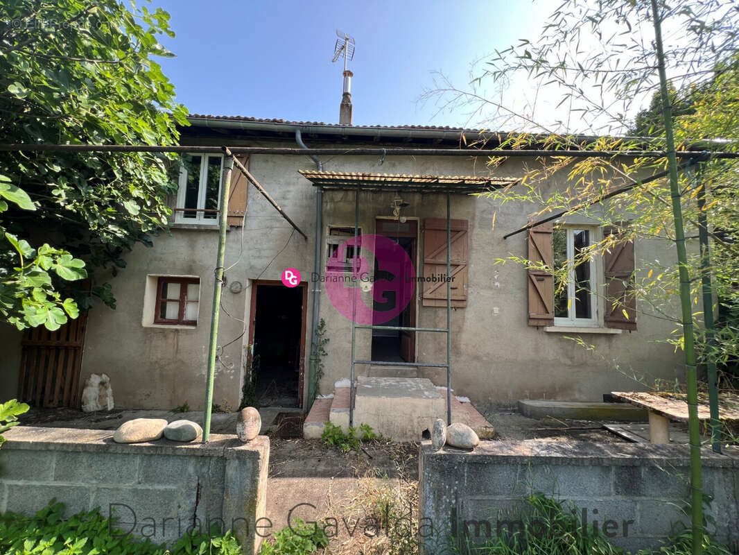 Maison à vendre, 75m², Livinhac-le-Haut