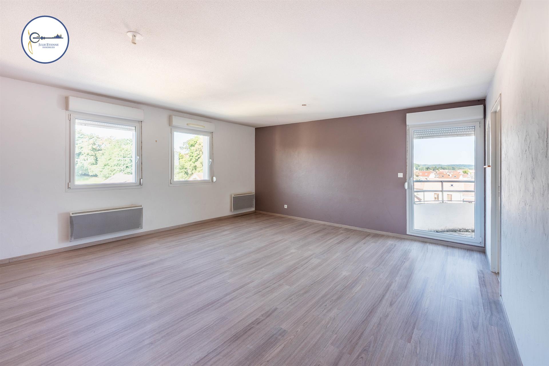 Appartement à vendre, 78m², Thaon-les-Vosges