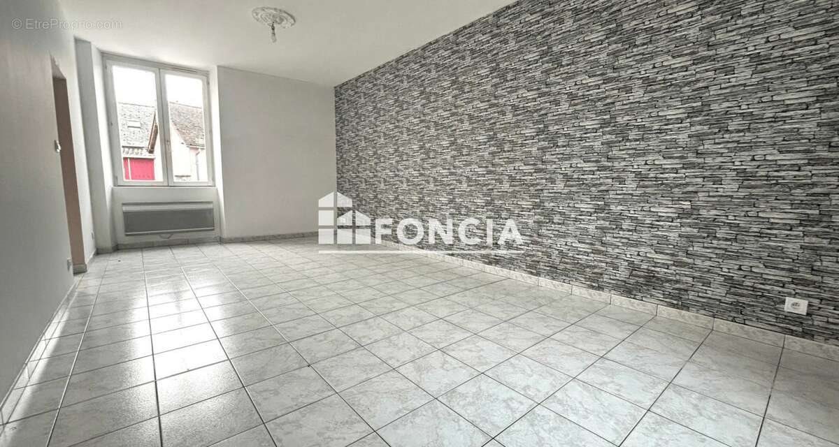 Maison à vendre, 5m², La Flèche