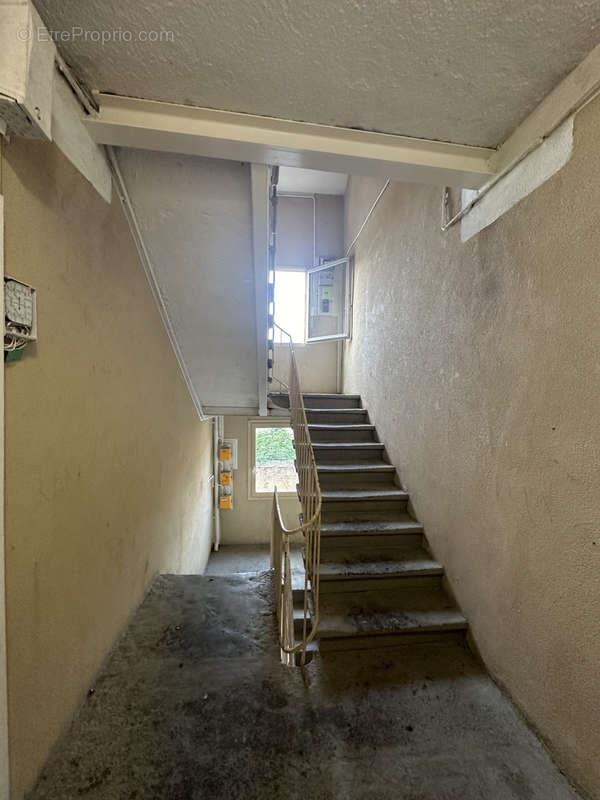 Appartement à vendre, 447m², Saint-Etienne