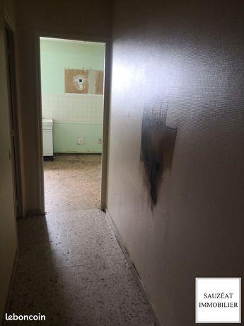 Appartement à vendre, 687m², Saint-Benoît-du-Sault