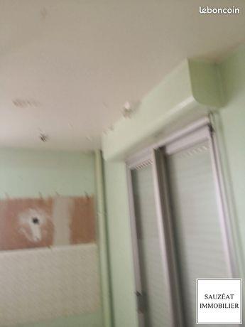 Appartement à vendre, 687m², Saint-Benoît-du-Sault