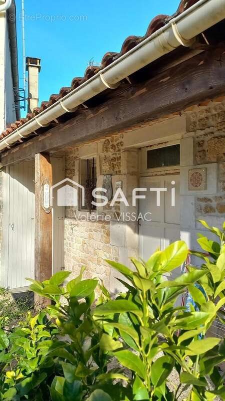 Appartement à vendre, 170m², Saint-Just-Luzac