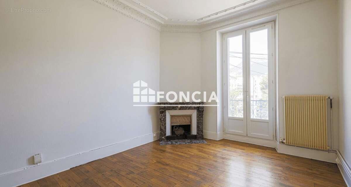 Appartement à vendre, 48m², Grenoble