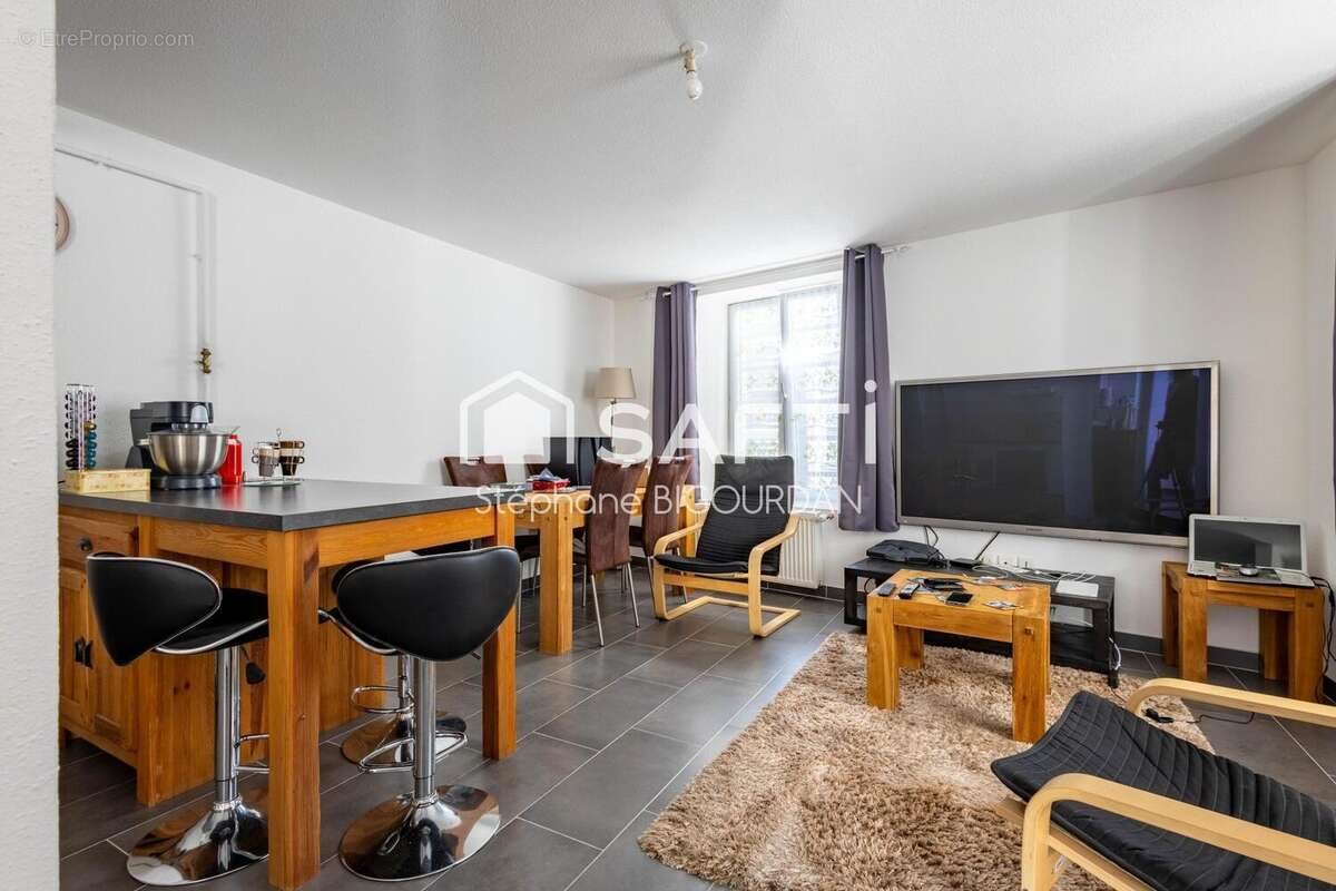 Appartement à vendre, 155m², Delle