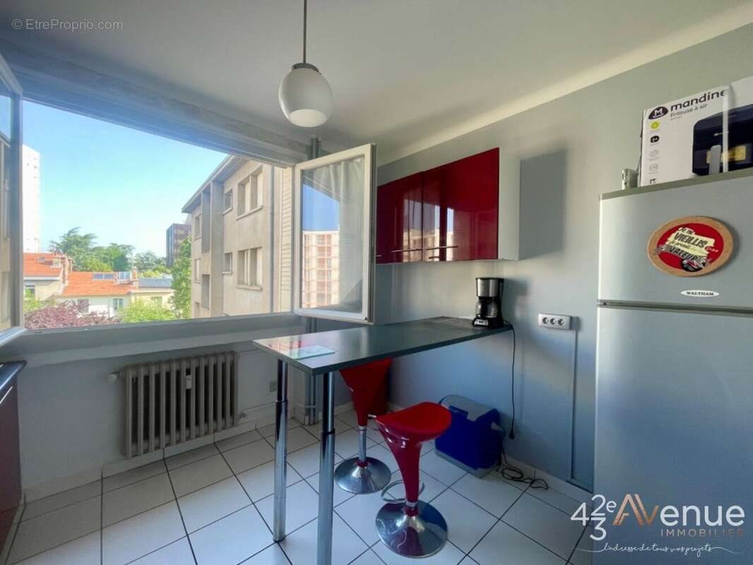 Appartement à vendre, 68m², Saint-Etienne
