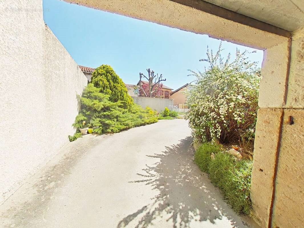 Appartement à vendre, 85m², Saint-Just-Saint-Rambert