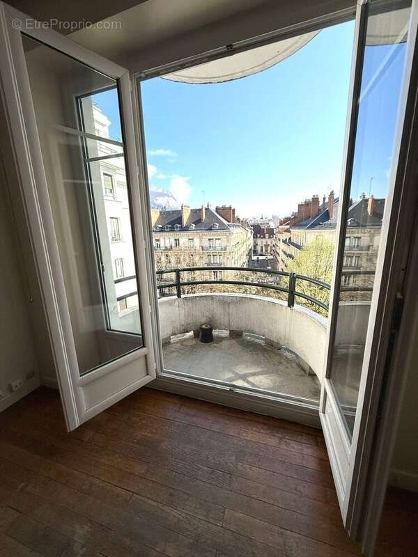 Appartement à vendre, 53m², Grenoble