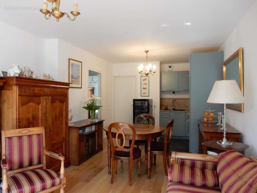 Maison à vendre, 3m², Nantes