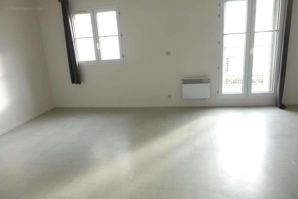 Appartement à vendre, 55m², Givet