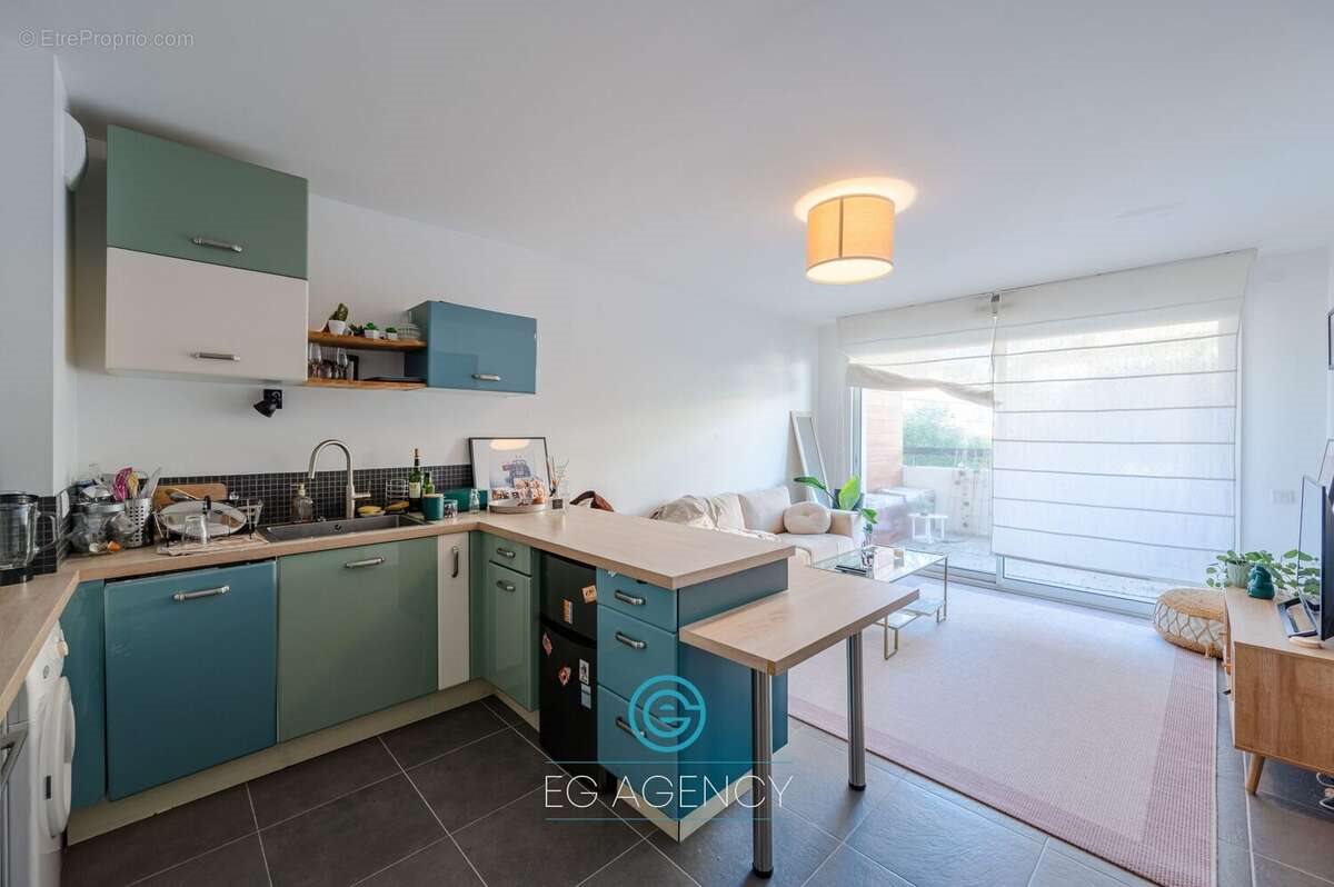 Appartement à vendre, 40m², Marseille 8ème
