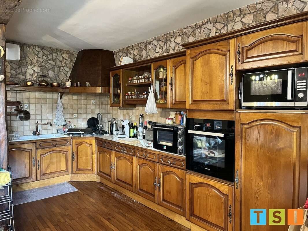 Maison à vendre, 135m², Sengouagnet