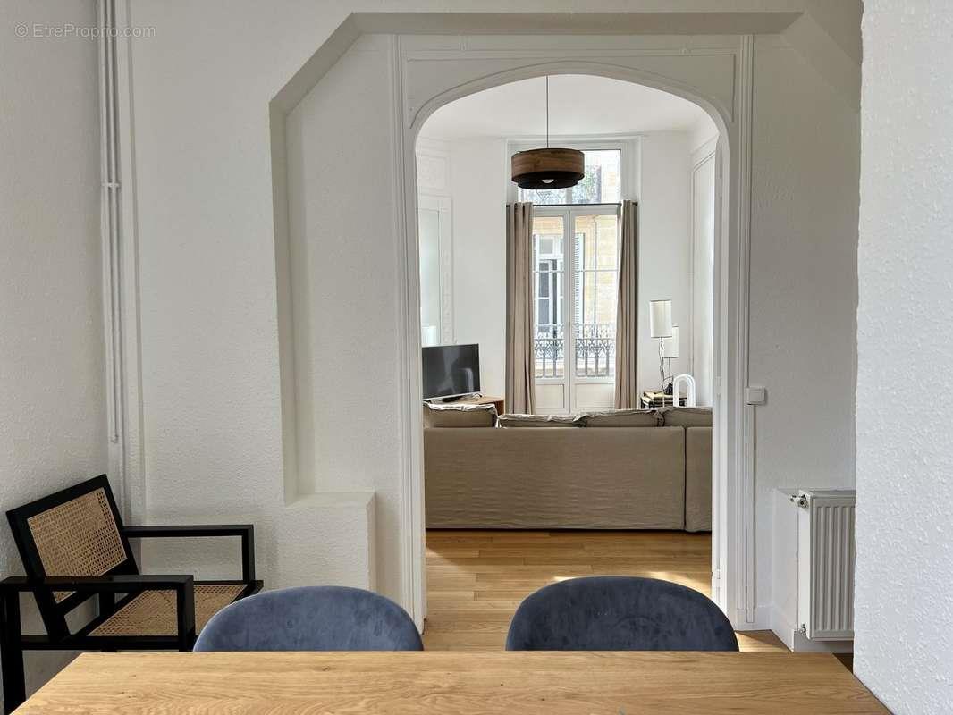 Appartement à vendre, 57m², Bordeaux