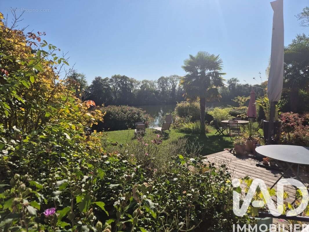 Maison à vendre, 140m², Saint-Pierre-du-Vauvray