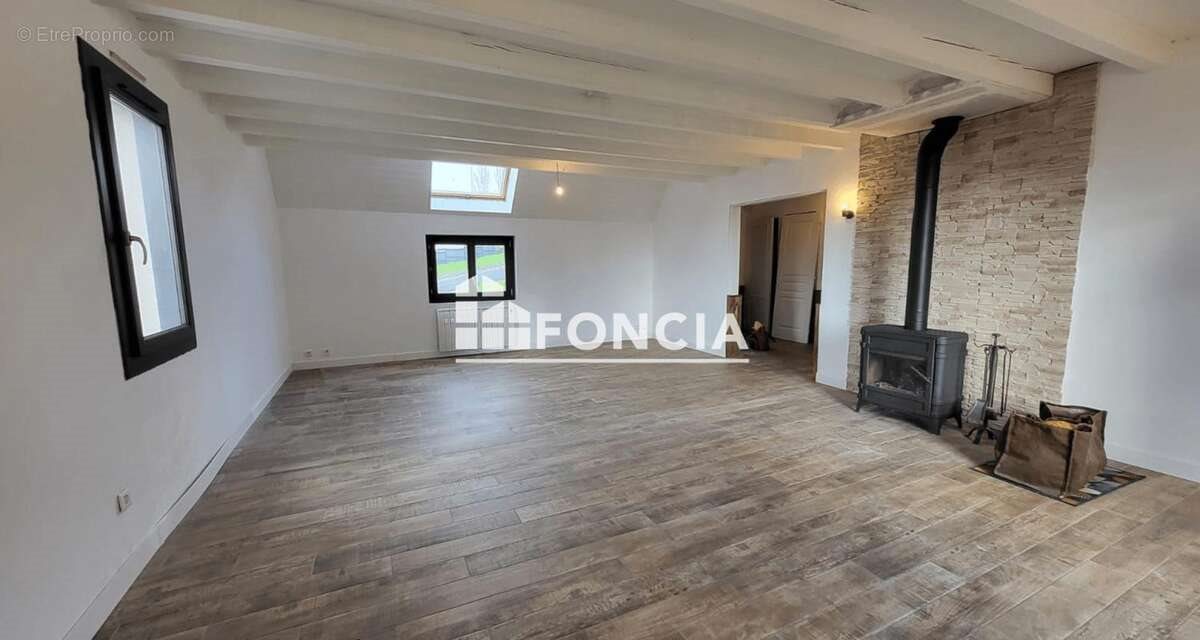 Maison à vendre, 103m², Descartes