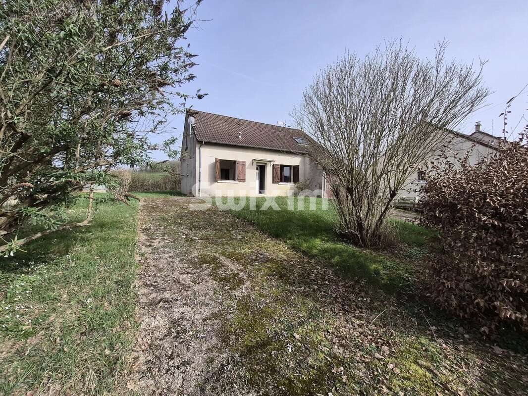 Maison à vendre, 125m², L'Isle-sur-Serein