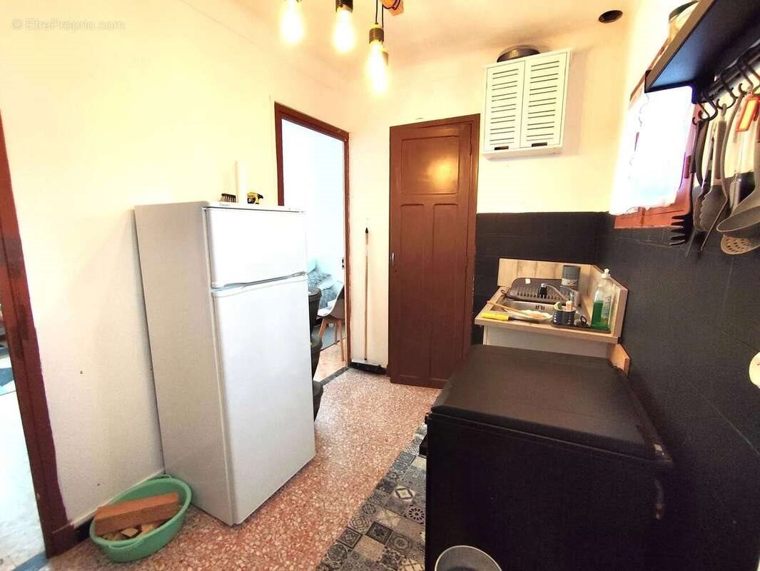 Maison à vendre, 26m², Saint-Antonin