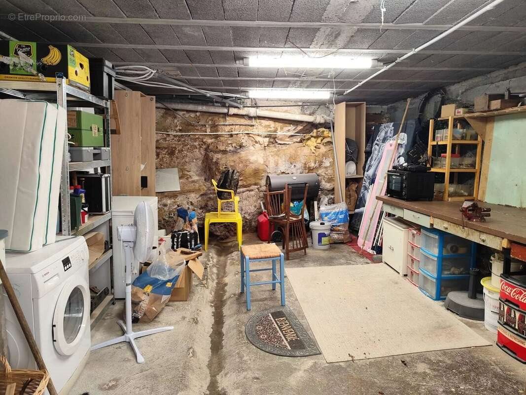 Maison à vendre, 26m², Saint-Antonin