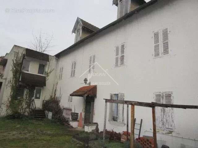 Appartement à vendre, 390m², Varennes-sur-Allier