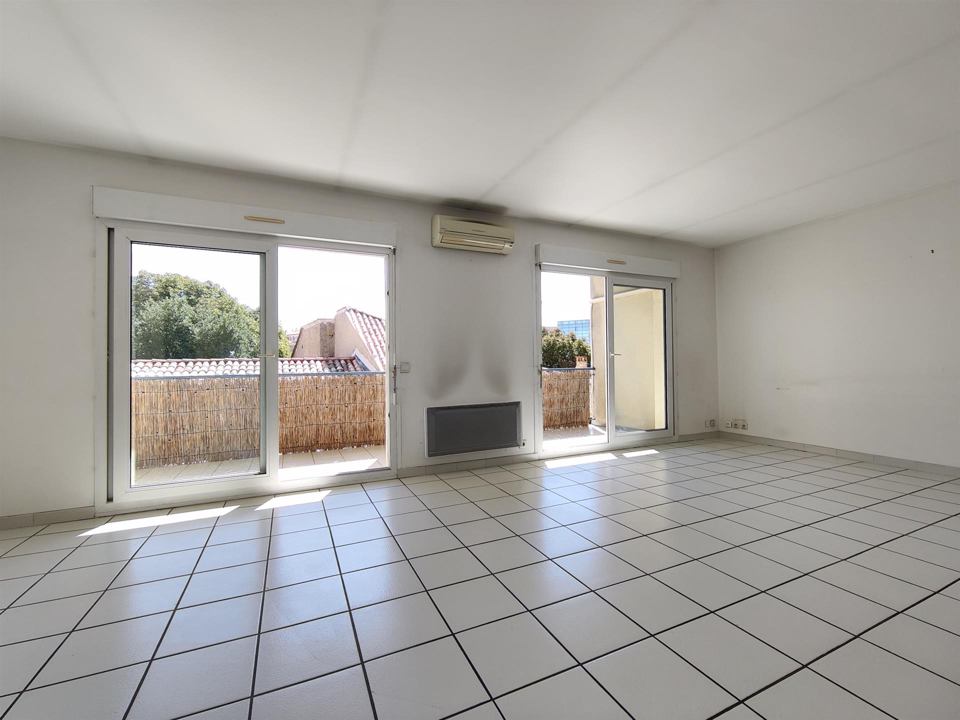 Appartement à vendre, 111m², Nîmes