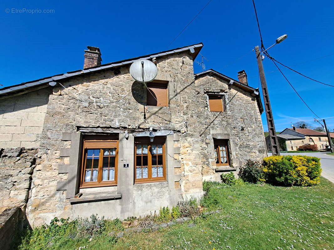 Maison à vendre, 99m², Saulces-Monclin