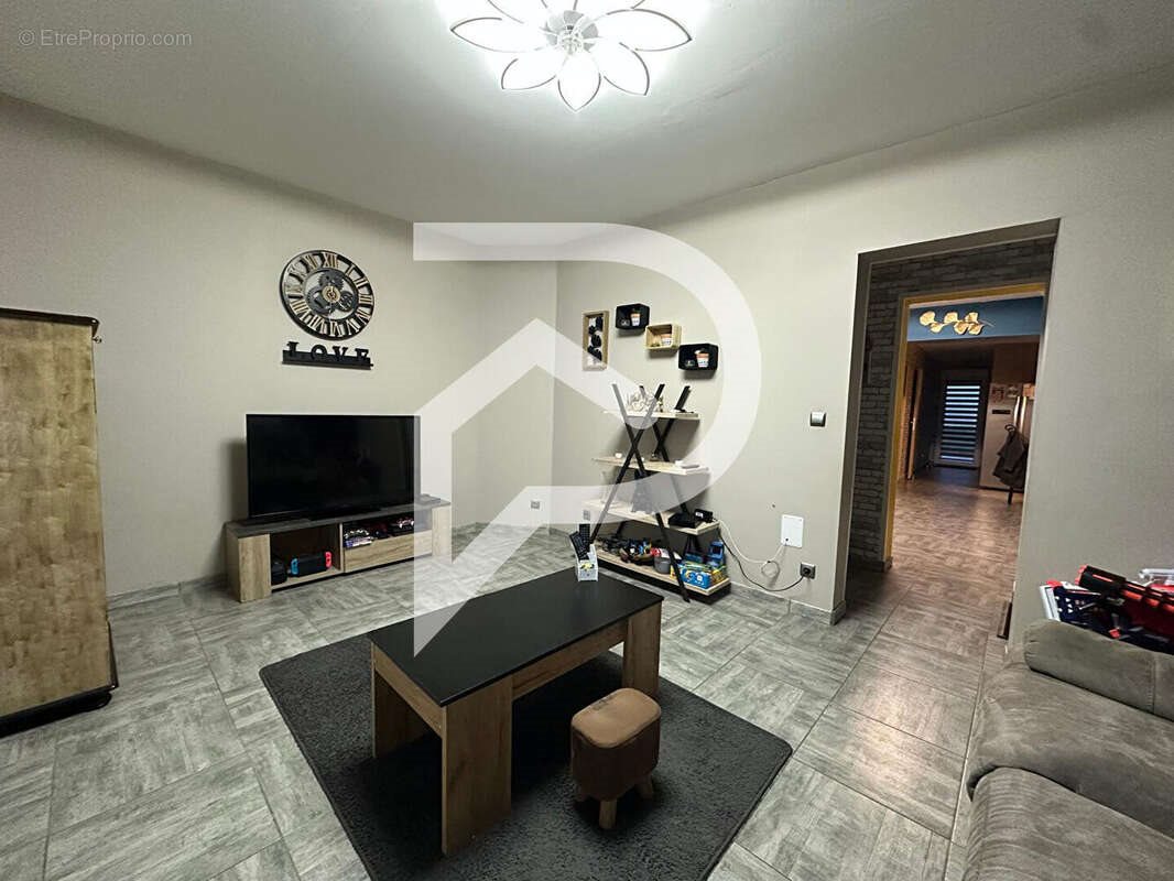 Maison à vendre, 104m², Le Cateau-Cambrésis