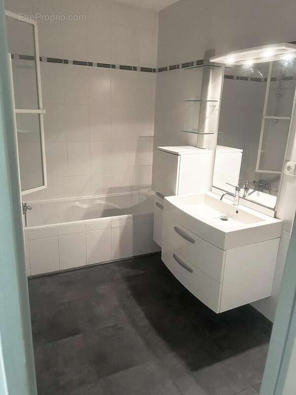 Appartement à vendre, 93m², Saint-Etienne