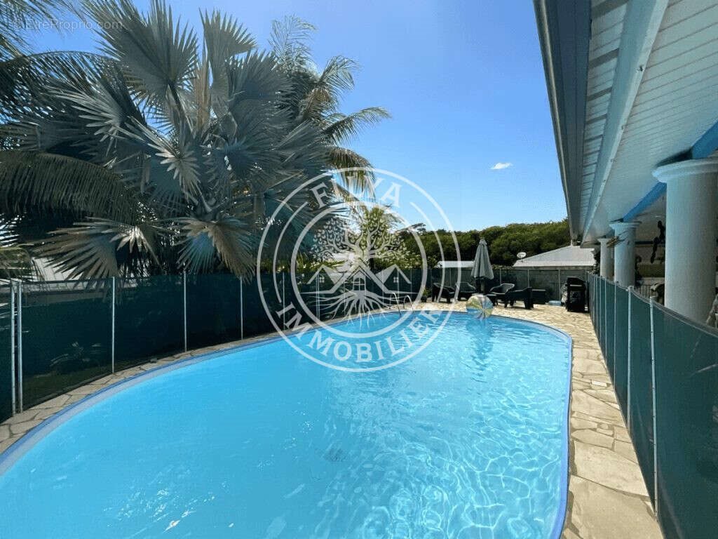 Maison à vendre, 146m², Rémire-Montjoly