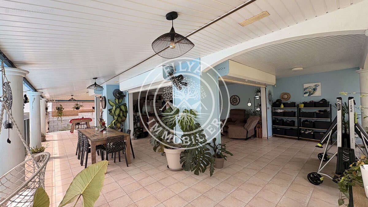 Maison à vendre, 146m², Rémire-Montjoly