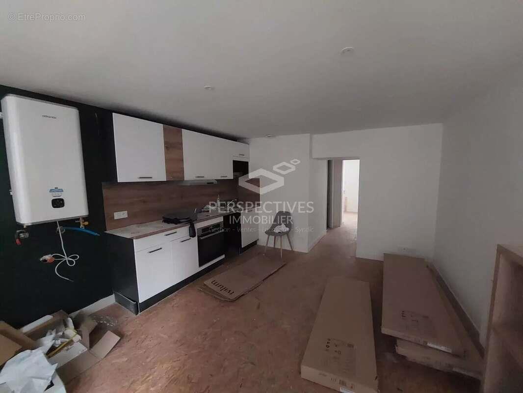 Appartement à vendre, 454m², Saint-Etienne