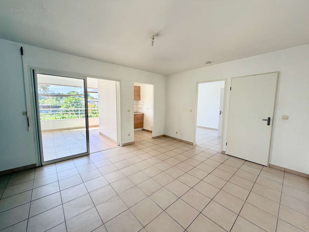 Appartement à vendre, 40m², Petit-Bourg