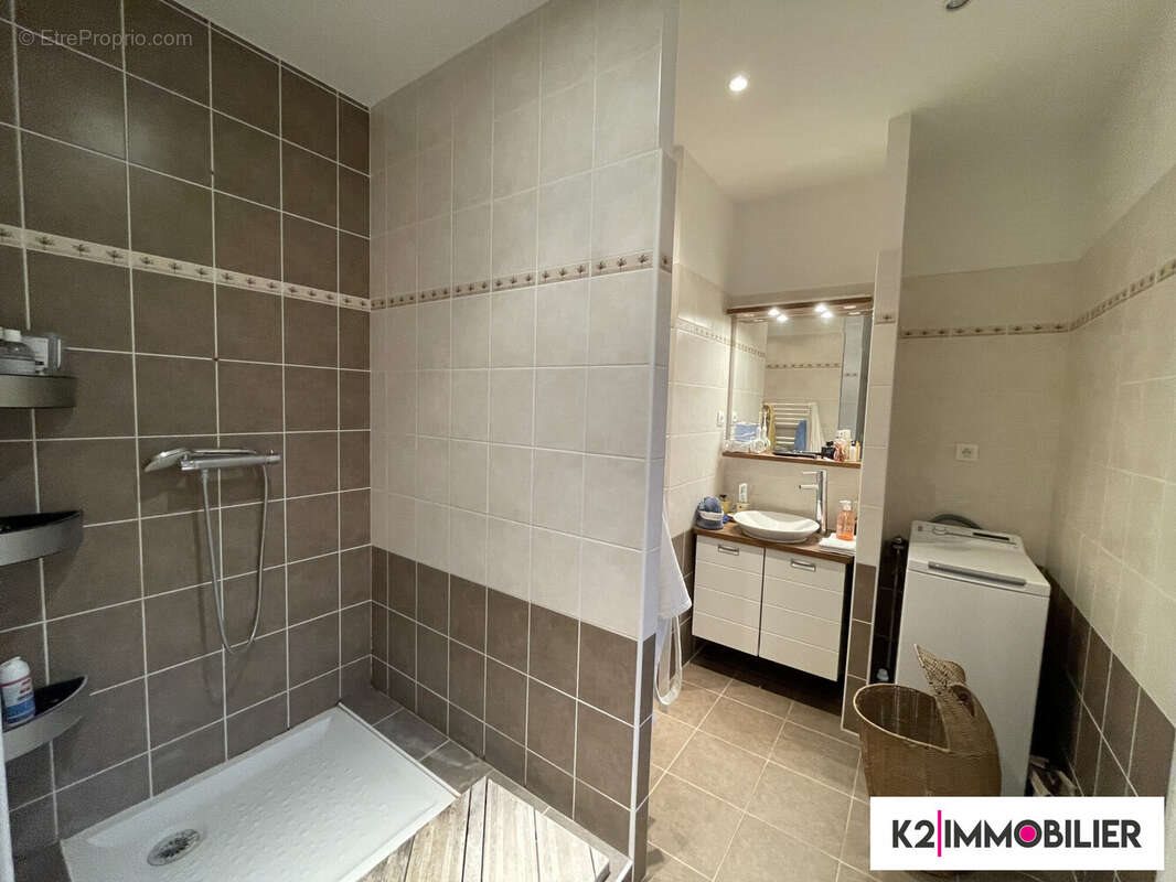 Appartement à vendre, 67m², Montboucher-sur-Jabron