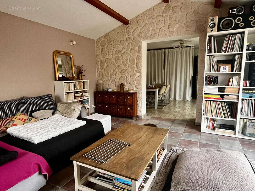 Maison à vendre, 103m², Sainte-Pazanne