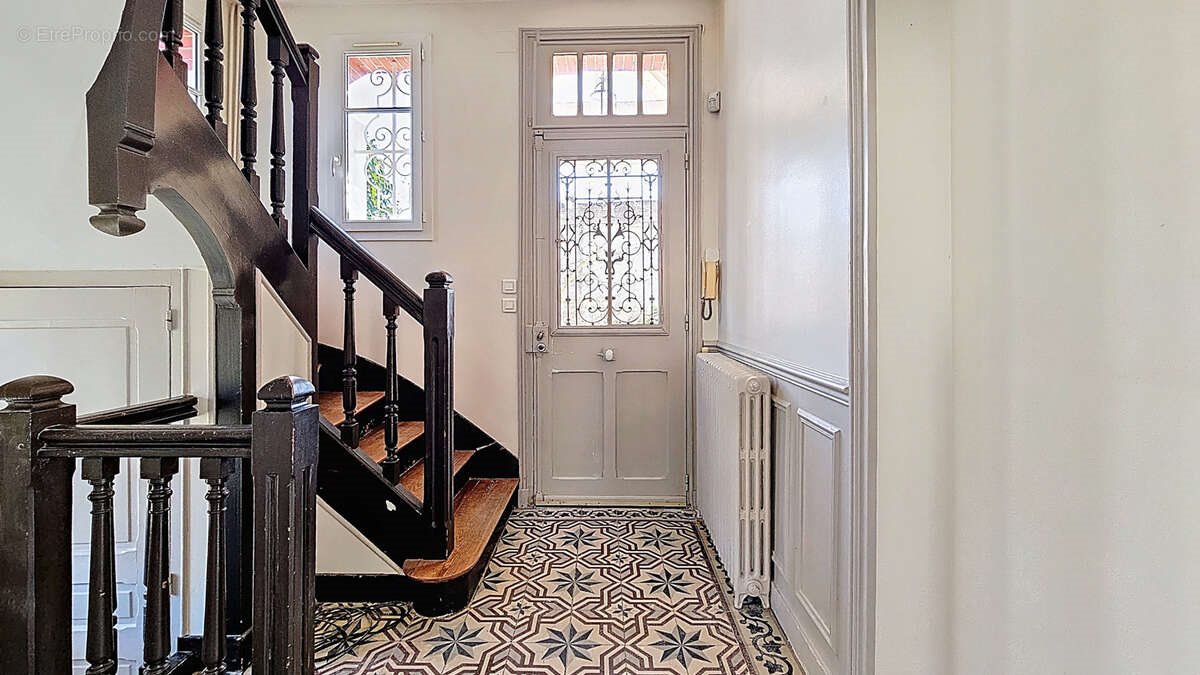 Maison à vendre, 170m², Brou-sur-Chantereine