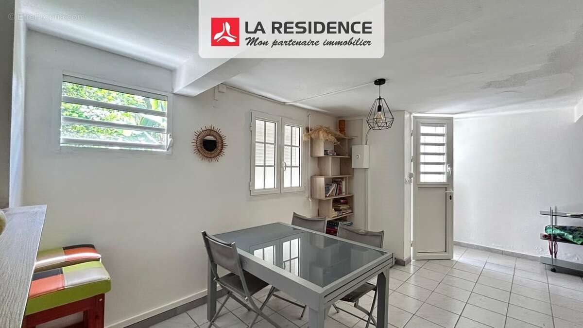 Appartement à vendre, 58m², Ducos