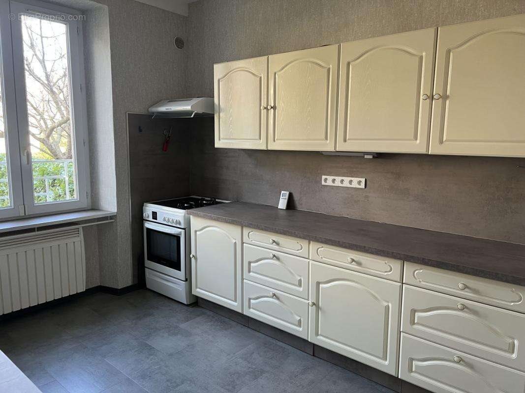 Maison à vendre, 90m², Tarascon-sur-Ariège