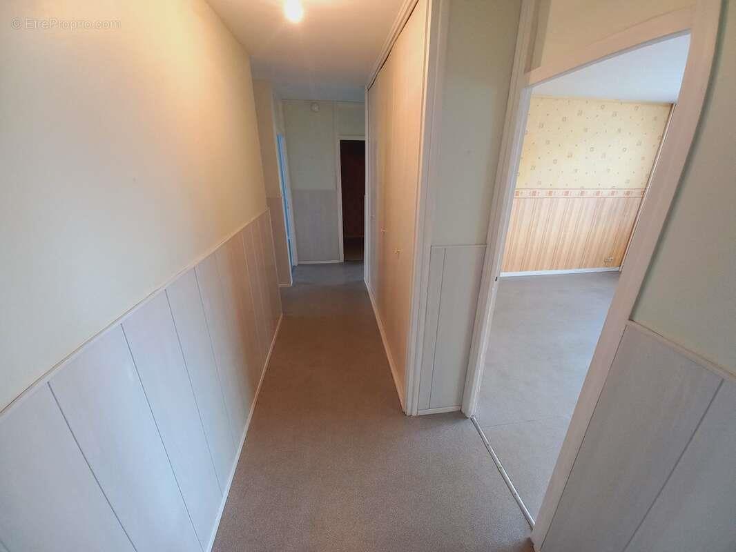 Appartement à vendre, 71m², Raismes